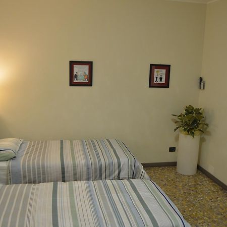 Bed And Breakfast Bissolati Brescia Extérieur photo